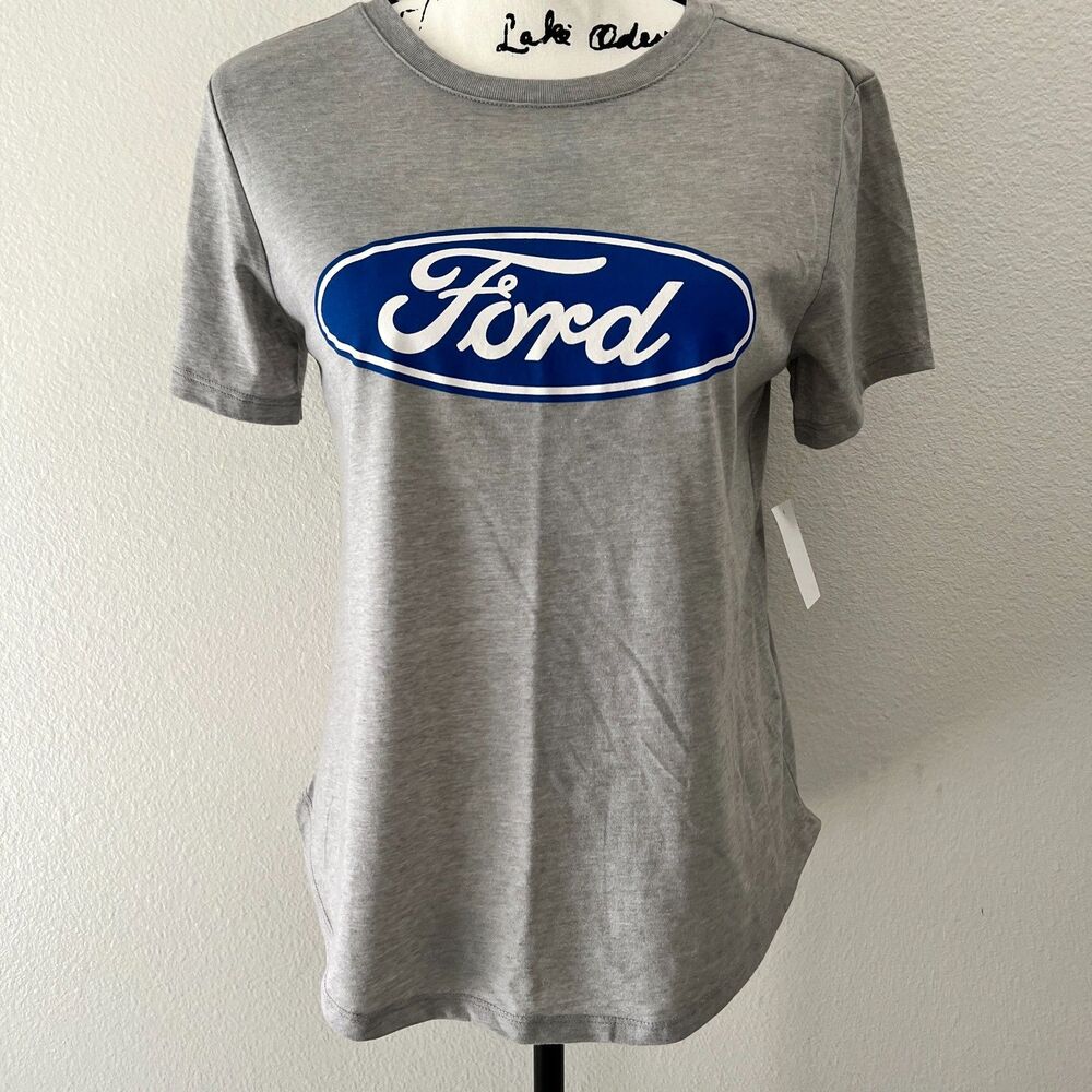 NWT Ford Classic Logo (Large) Graphic T-Shirt Officially Licensed USA